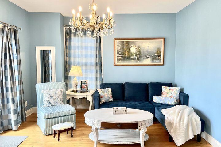 Room 21 of 53