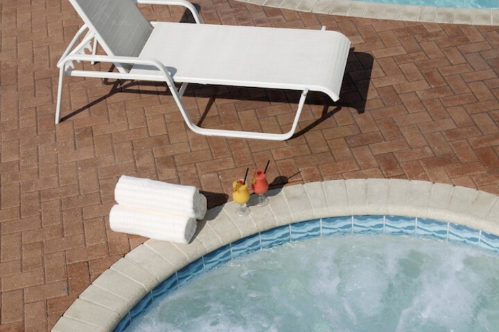 Pool 16 of 60