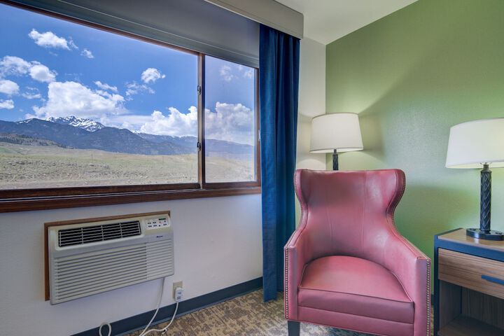 Room 48 of 113