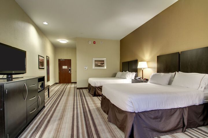 Room 34 of 53