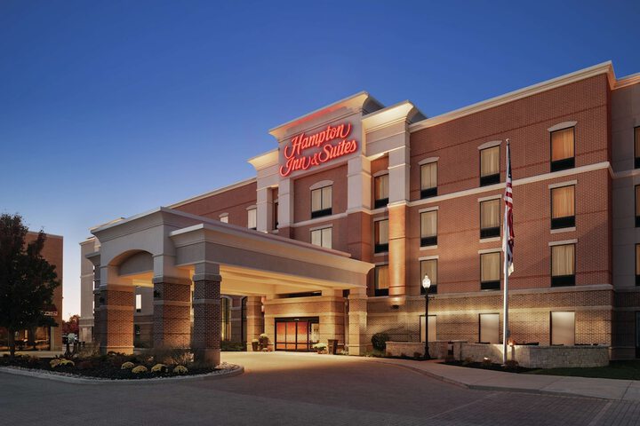 Hotel 2 of 57