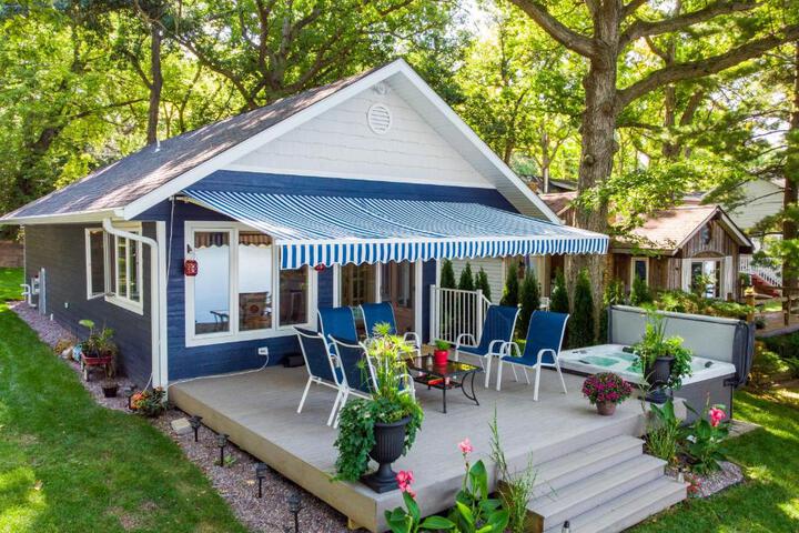 Blue Fish Cottage