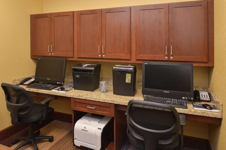 Business Center 46 of 47