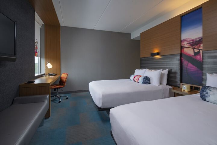 Room 16 of 25