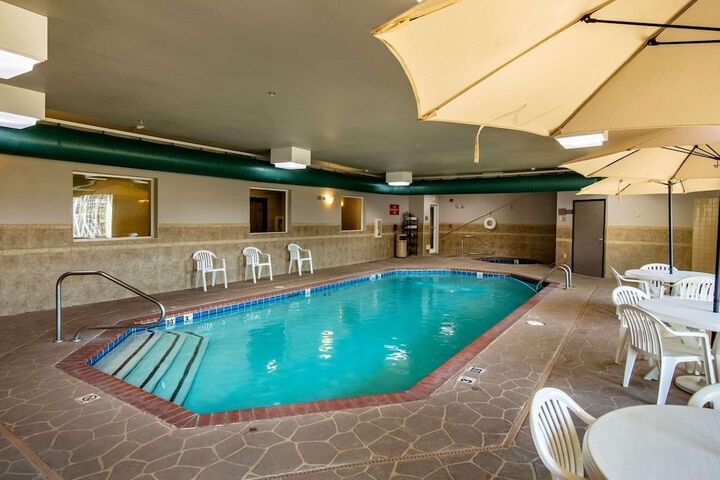 Pool 3 of 33