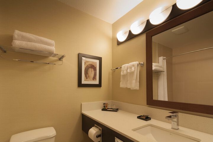 The Kanata by BCMInns Invermere