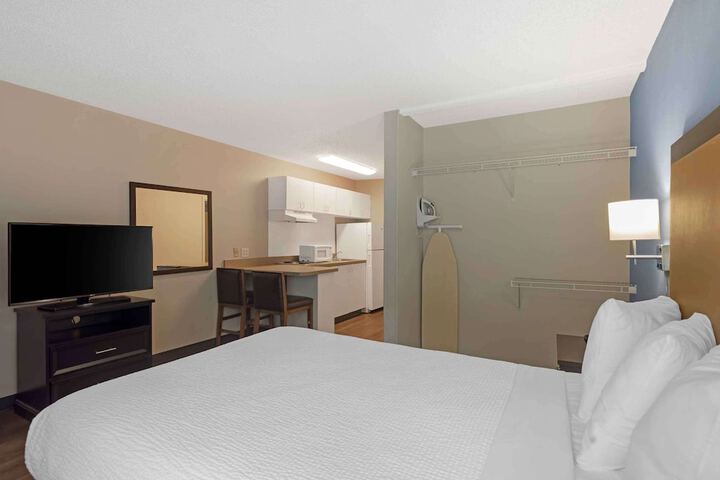 Room 19 of 30