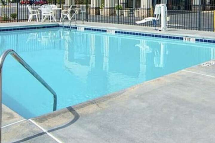 Pool 2 of 24