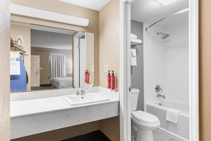 SureStay Hotel by Best Western Helen Downtown