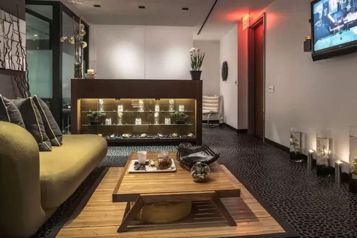 Hotel Interior 10 of 63