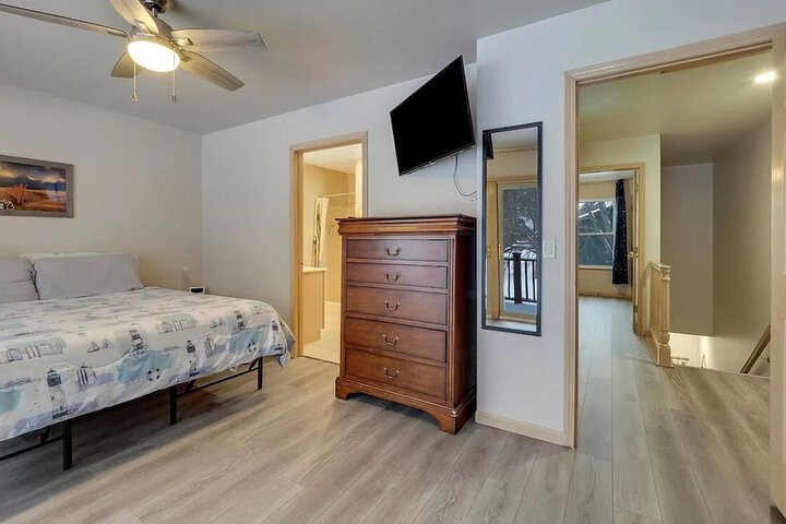 Room 13 of 112