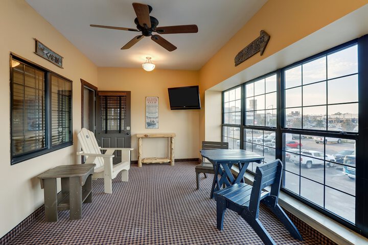 Terrace/Patio 54 of 56