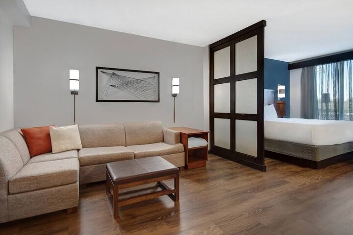 Hyatt Place Grand Rapids-South