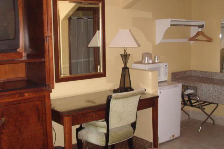 RELAX INN PAULS VALLEY