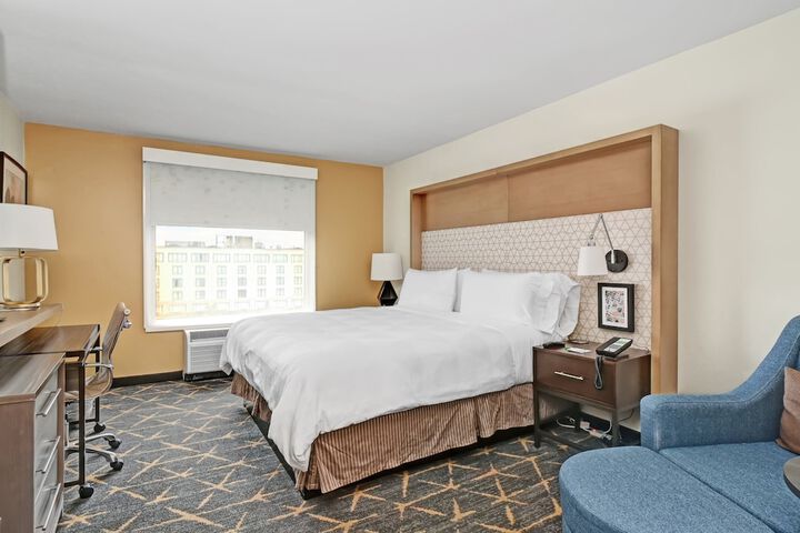 Room 40 of 68