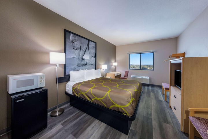 Super 8 by Wyndham Quartzsite AZ