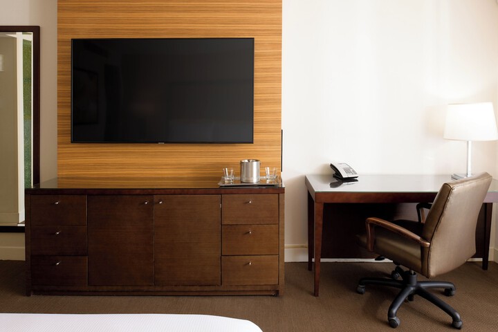 Room 12 of 65
