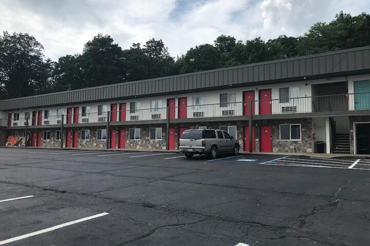 Hotel 3 of 31