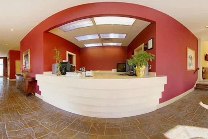 Hotel Interior 11 of 31
