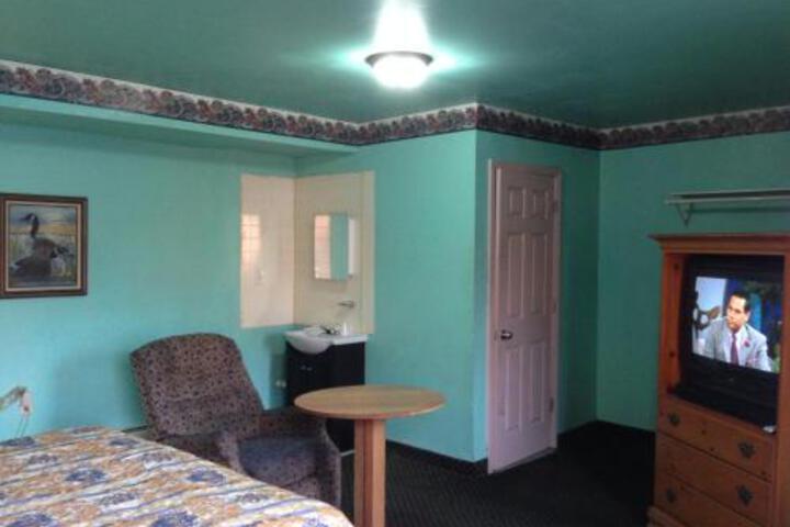 Mona Lisa Motel