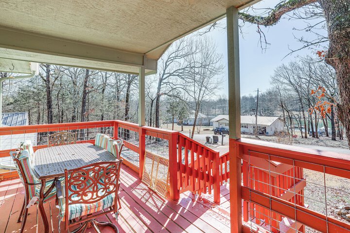 Arkansas Lake House w / Private Dock!