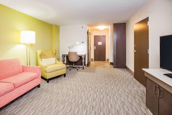 Hilton Garden Inn Orange Beach Beachfront