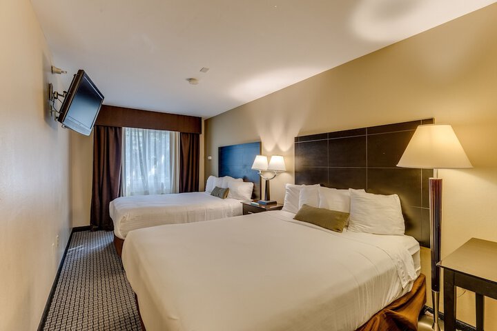 Room 42 of 62