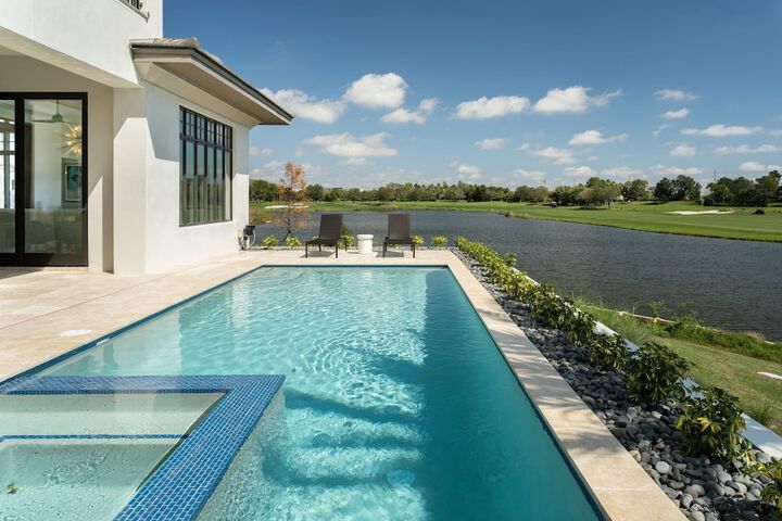 Pool 12 of 171
