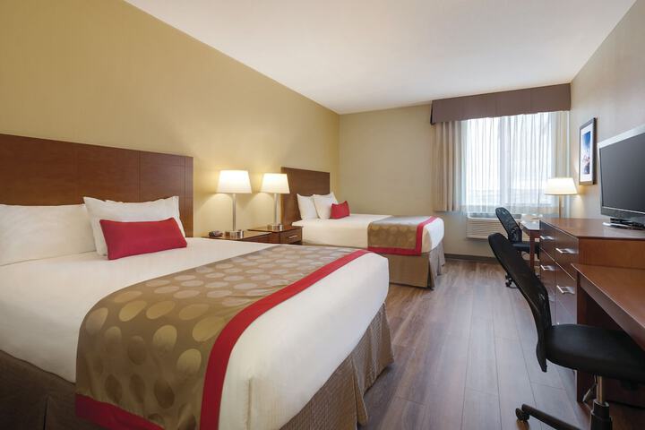 Room 14 of 25
