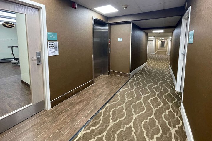 Hotel Interior 24 of 141
