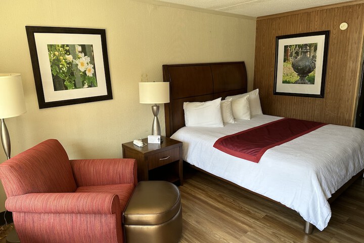 Daniel Boone Motor Inn