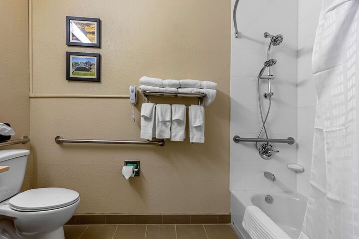 Room 12 of 41