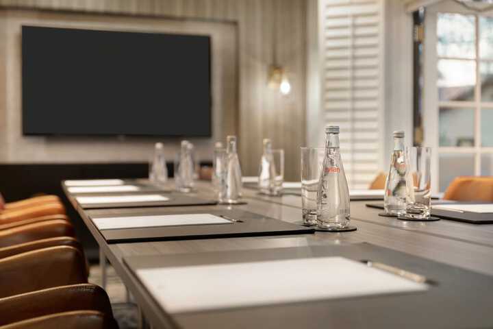 Meeting 102 of 237