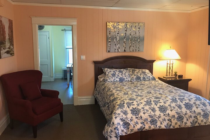 Room 41 of 76