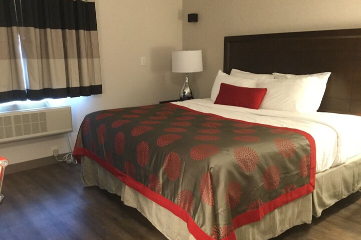 Room 21 of 26