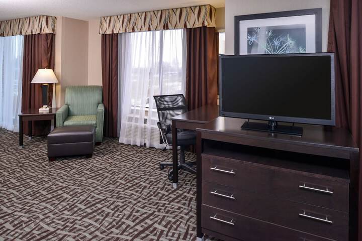 Room 25 of 63