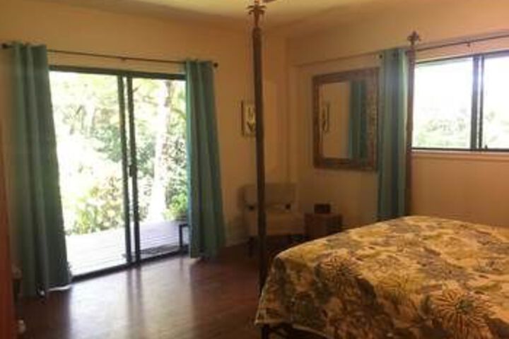 Anuhea Tropical Home