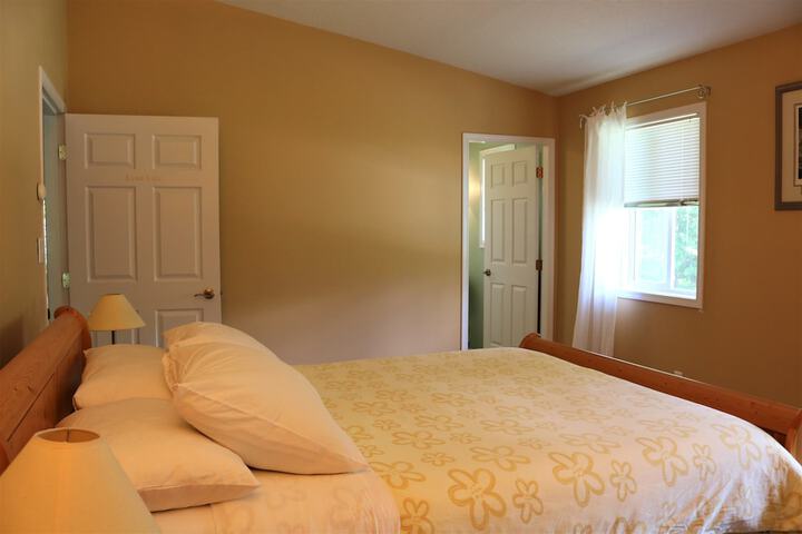 Room 30 of 63