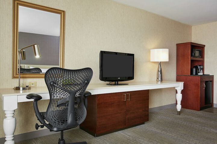 Room 19 of 46