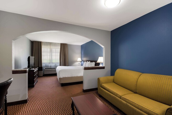 Room 34 of 45