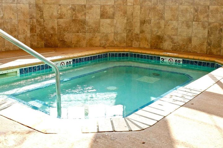 Pool 17 of 126