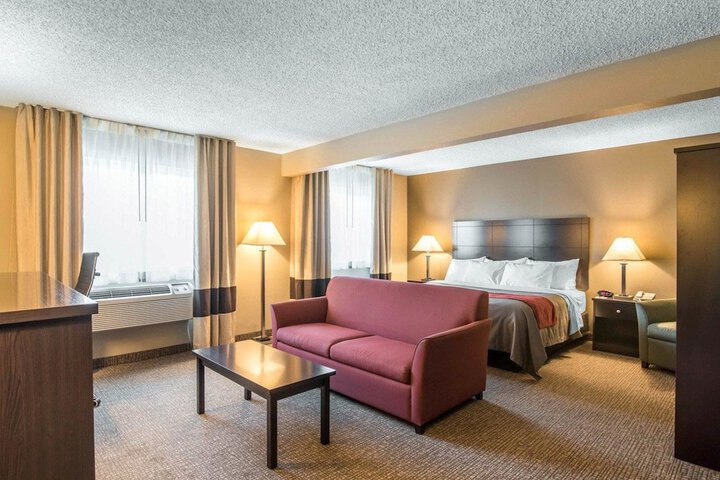 Room 22 of 35