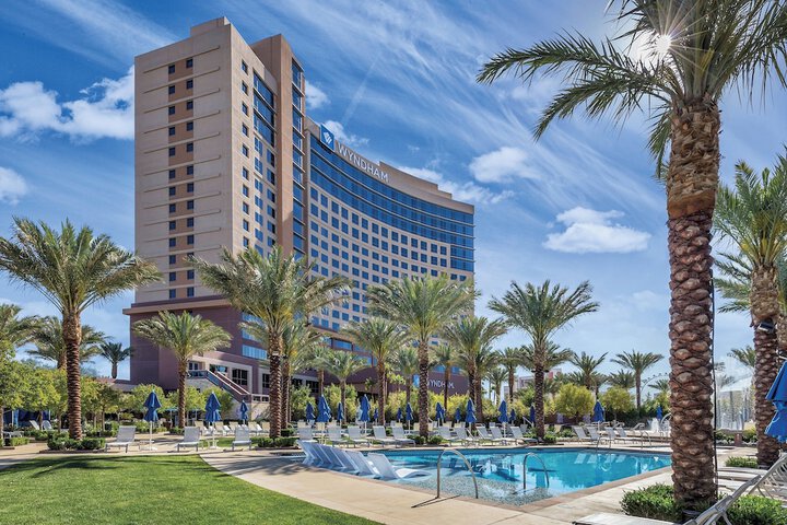 Club Wyndham Desert Blue