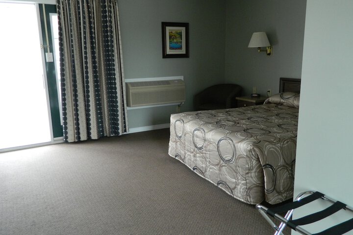 Room 29 of 40