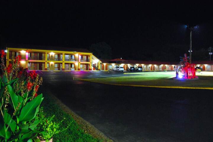 Hotel 3 of 29
