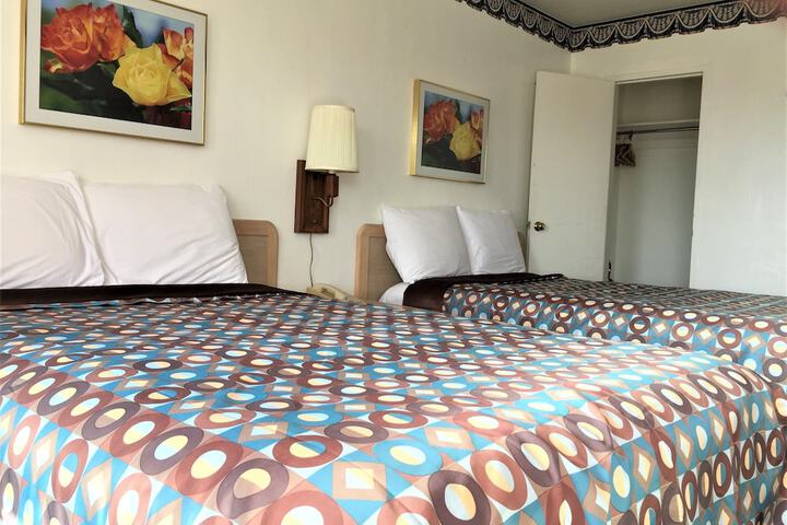 Room 15 of 19