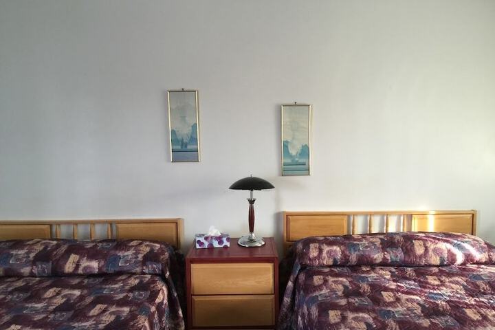 Room 18 of 31