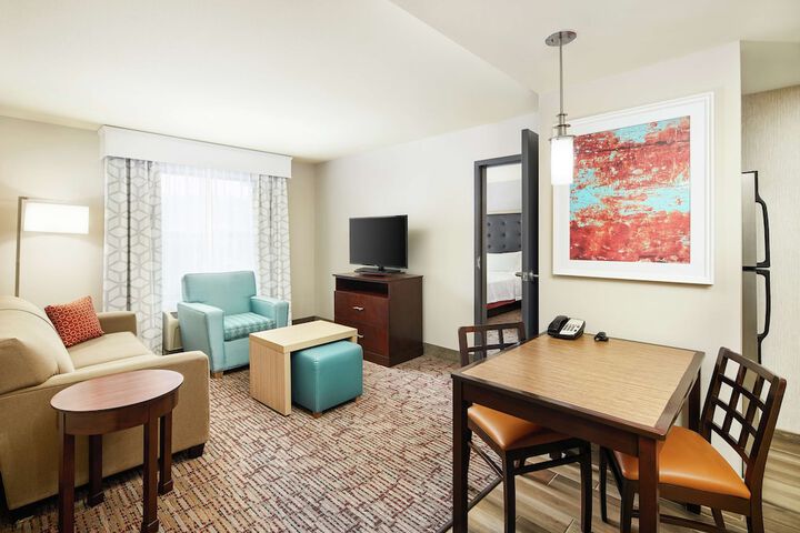 Room 18 of 27