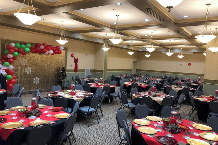 Ballroom/Hall 59 of 62