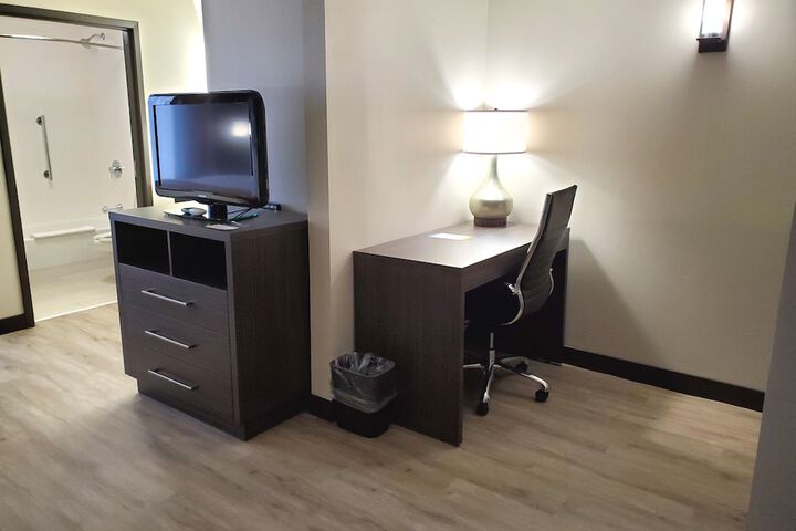 Comfort Suites Northlake
